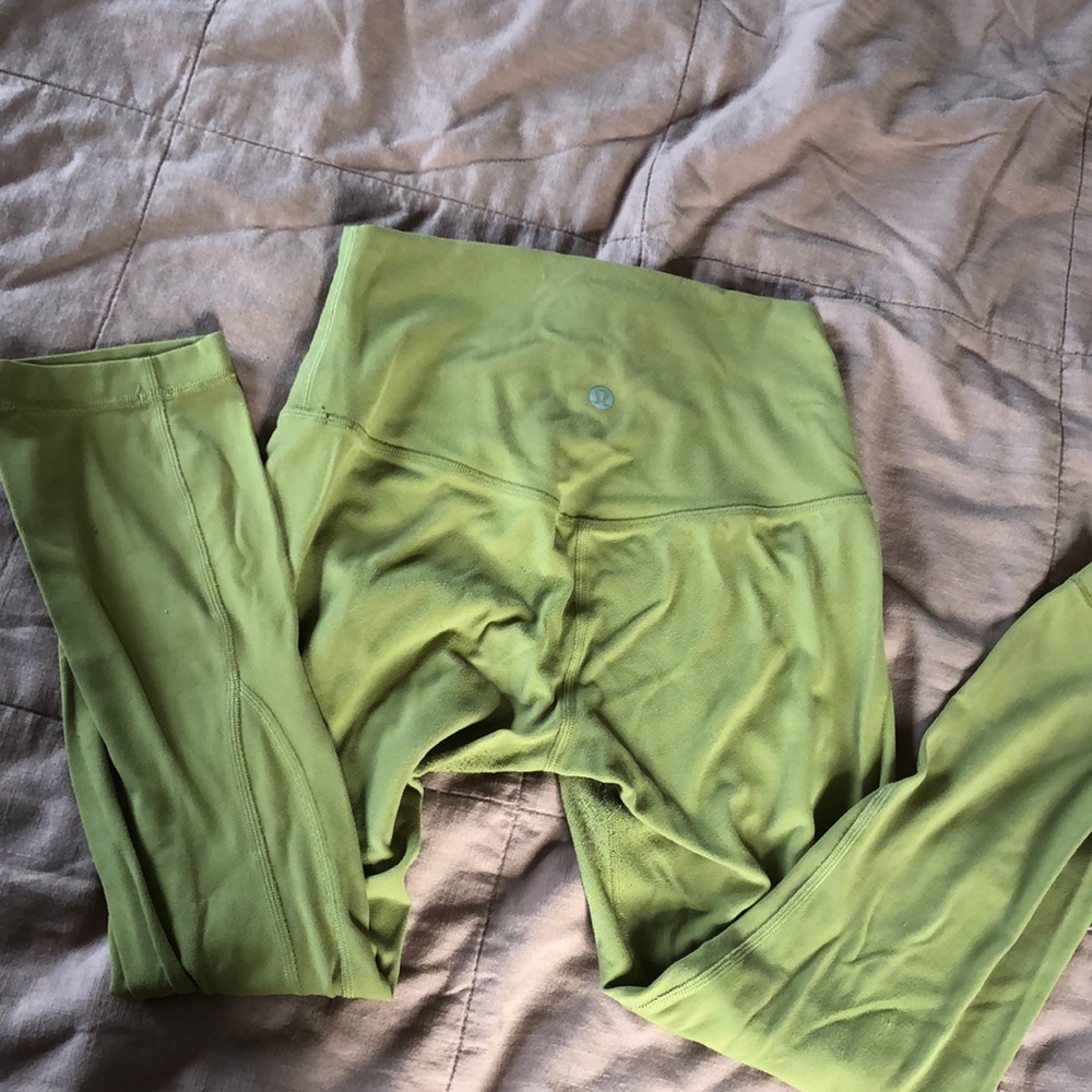 Lululemon crop pants